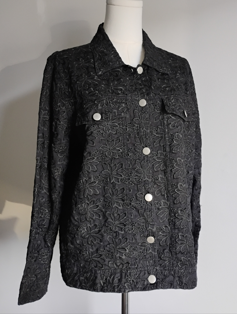 Black Floral Linen Lace Jacket Size 1X
